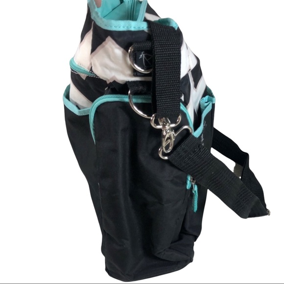 iPack baby black, white, & teal blue chevron babydiaper bag great used condition - Picture 5 of 9